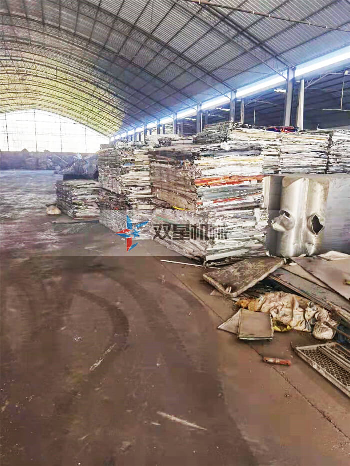 断桥铝91看片淫黄大片生产线客户生产现场