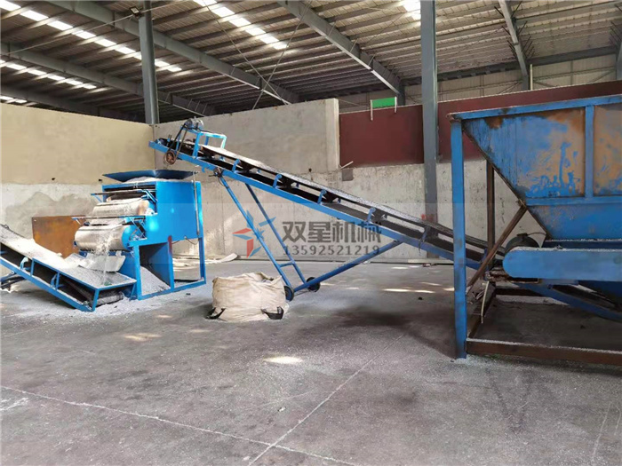 铁屑91看片淫黄大片