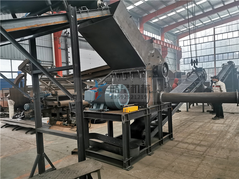 废铝91看片淫黄大片设备废铝上料过程